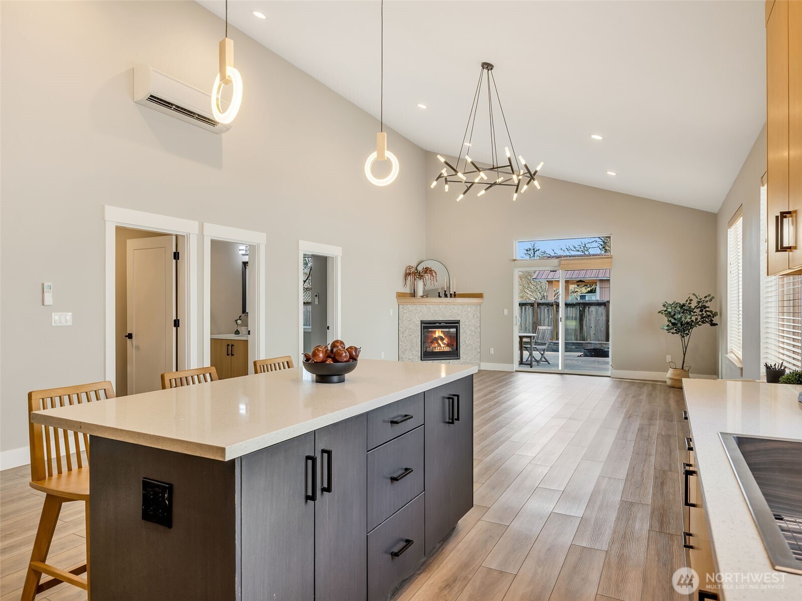 201 24th Street NE Long Beach WA 98631