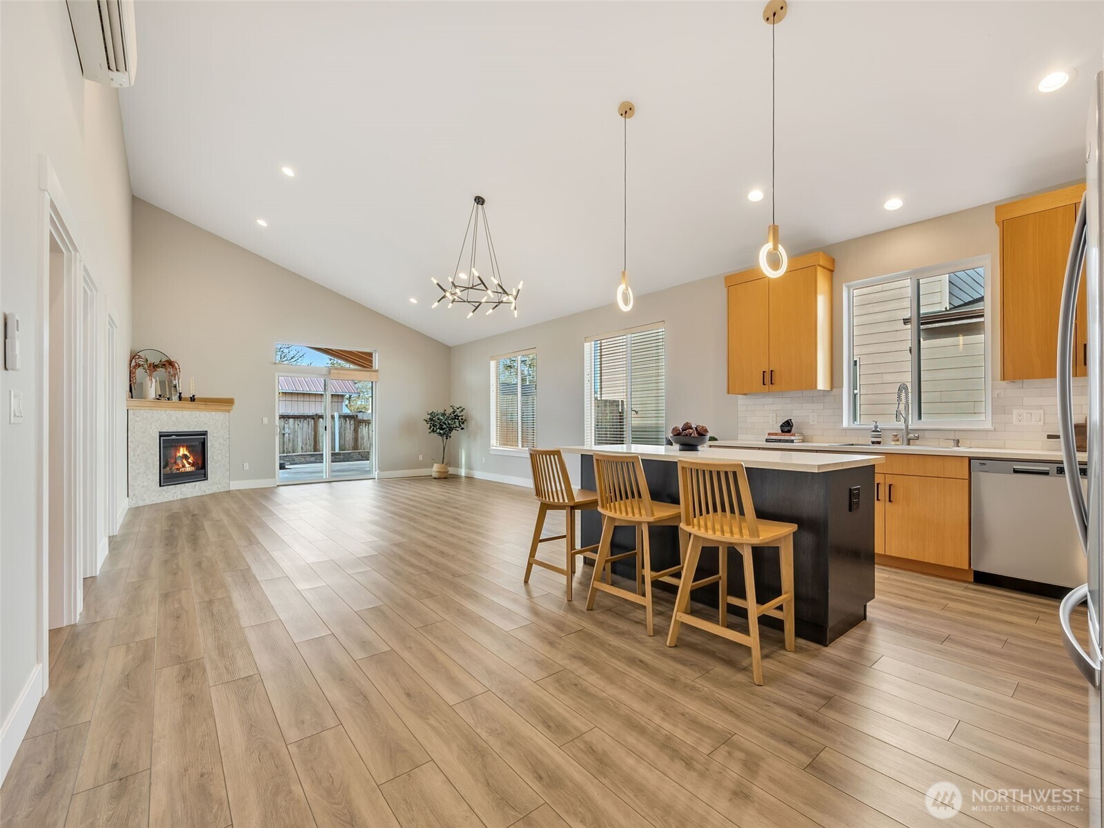 201 24th Street NE Long Beach WA 98631