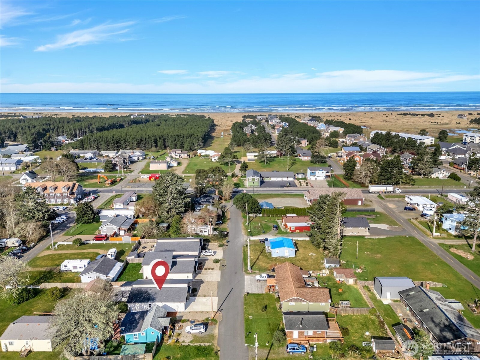 201 24th Street NE Long Beach WA 98631