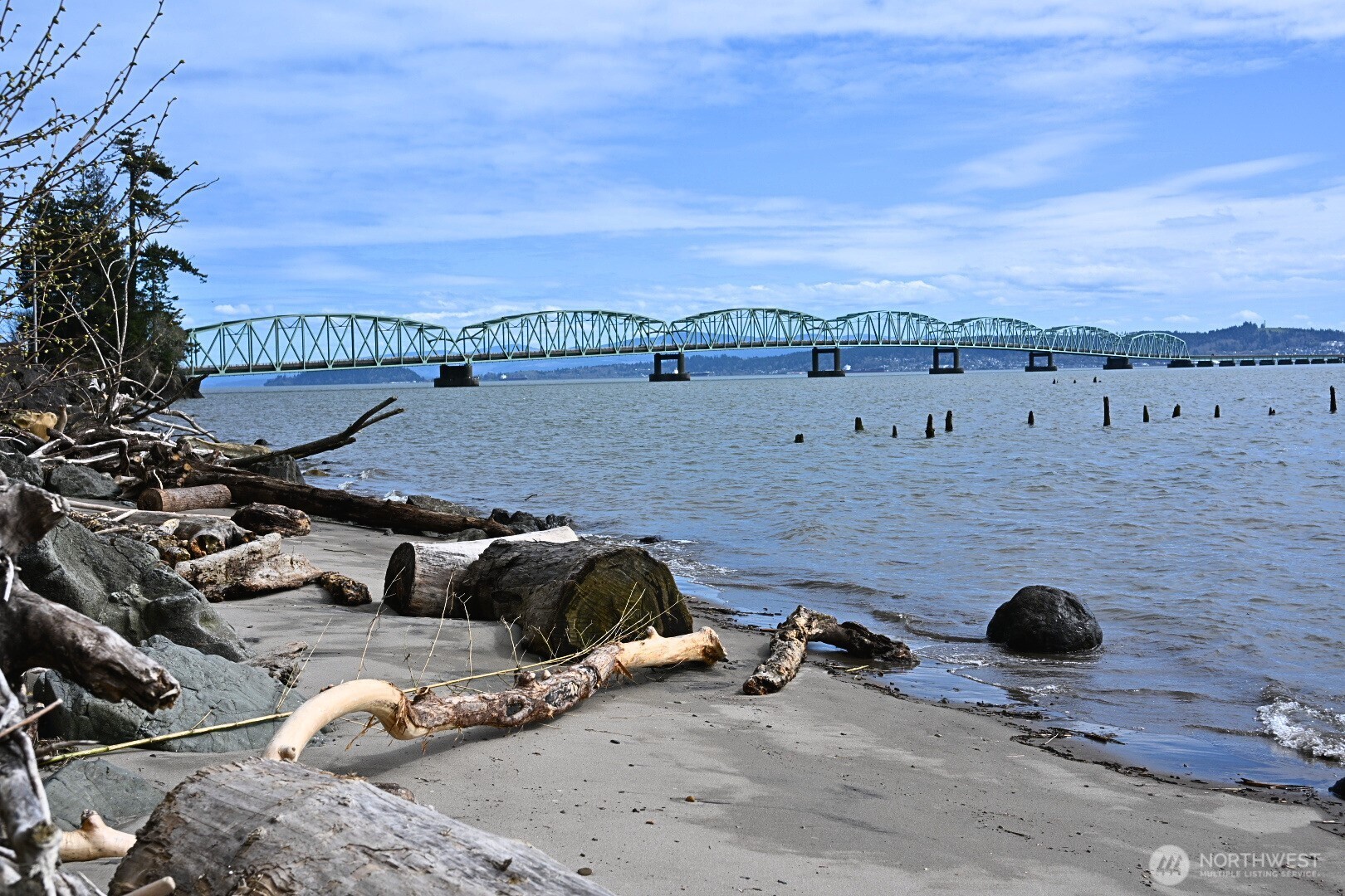 201 24th Street NE Long Beach WA 98631