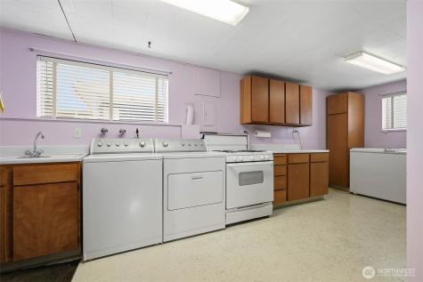 1208 S 28th Avenue Yakima WA 98902