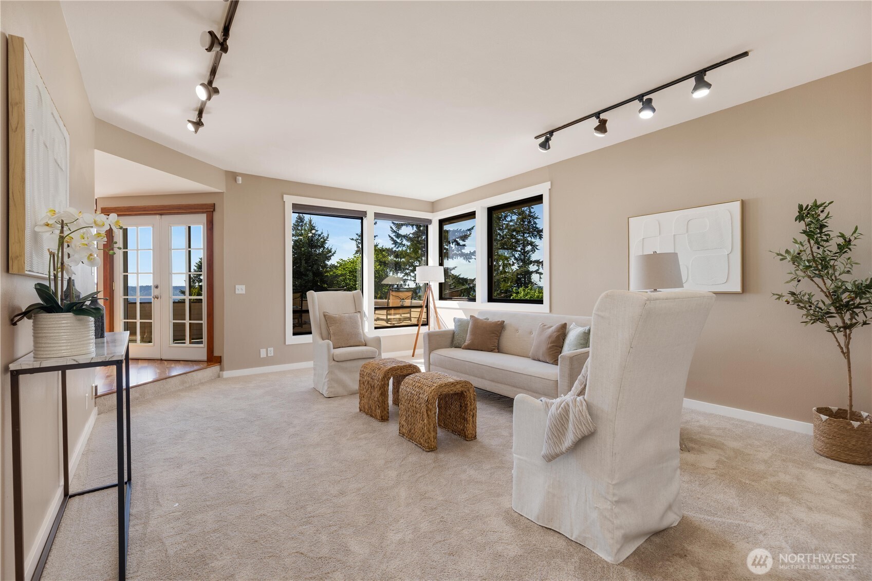 6116 Chennault Beach Drive Mukilteo WA 98275