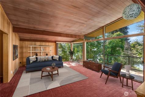 2521 103rd Avenue SE Bellevue WA 98004