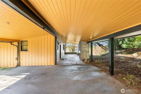 2521 103rd Avenue SE Bellevue WA 98004