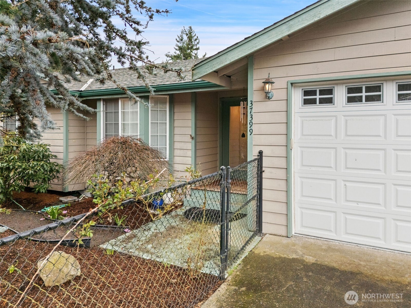 37399 Buck Road NE Hansville WA 98340