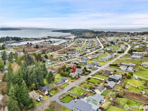 37399 Buck Road NE Hansville WA 98340