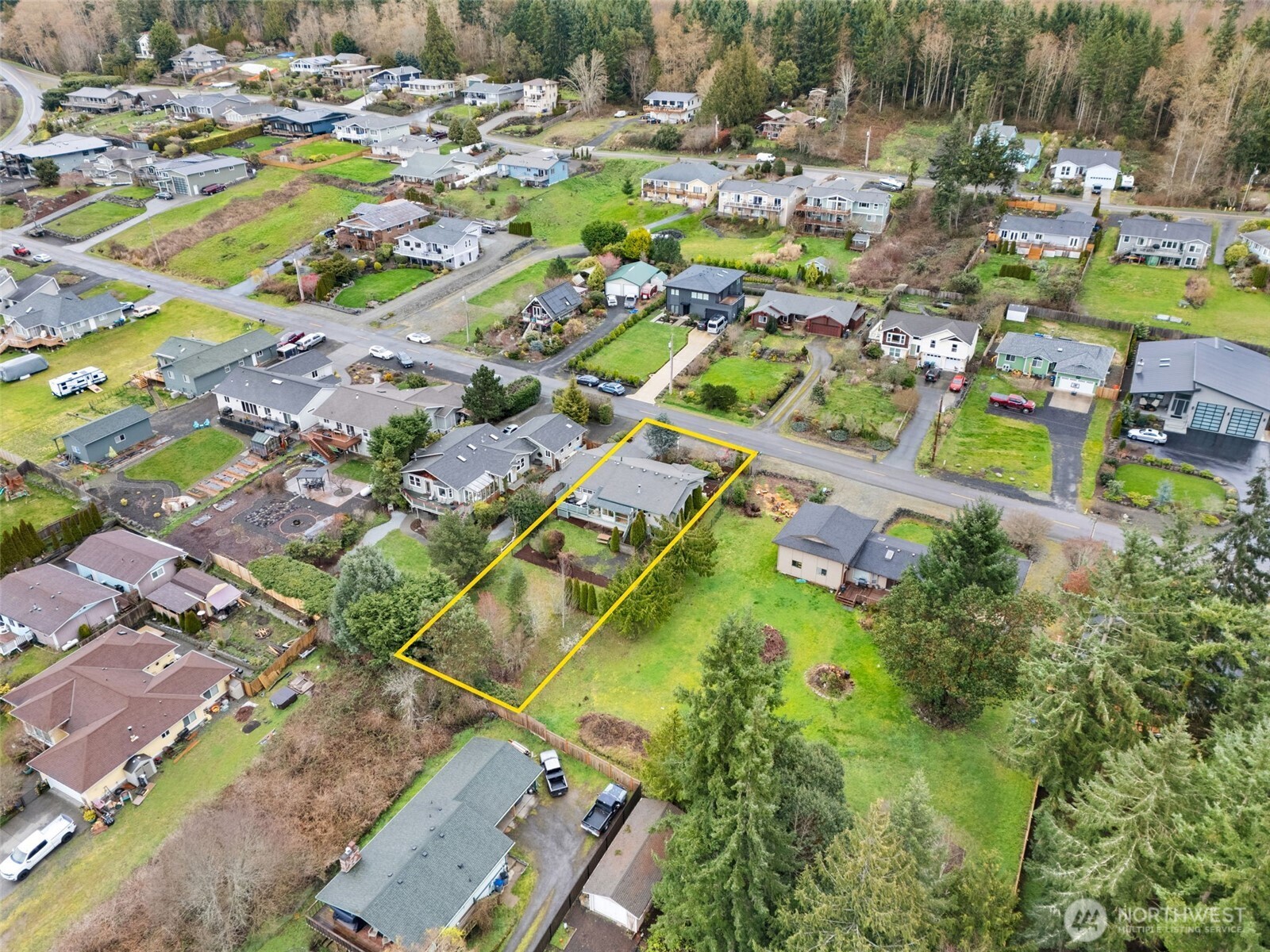 37399 Buck Road NE Hansville WA 98340
