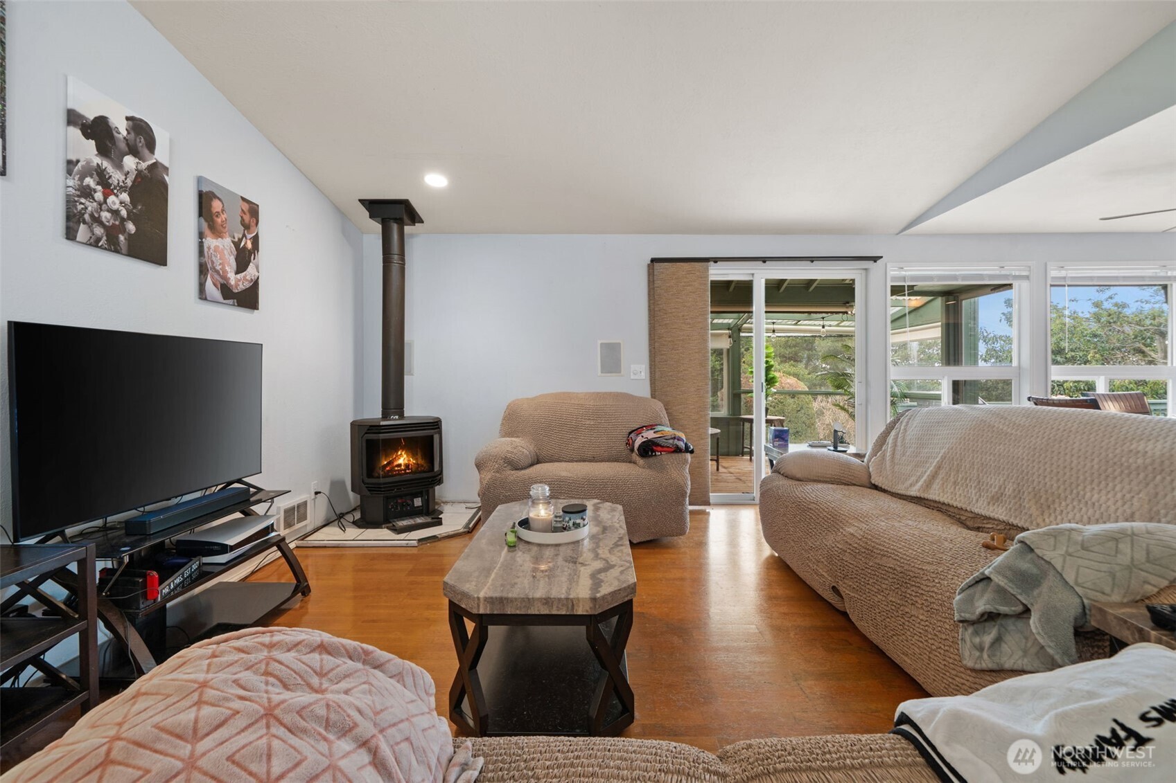 37399 Buck Road NE Hansville WA 98340