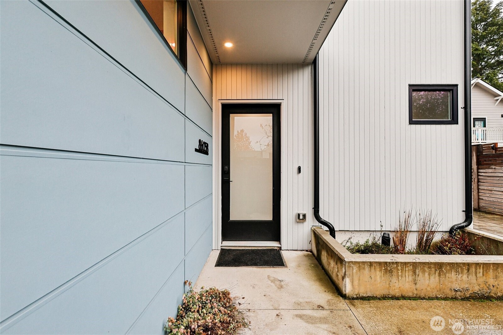 8605 5th Avenue NE Seattle WA 98115
