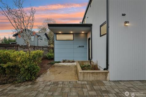 8605 5th Avenue NE Seattle WA 98115