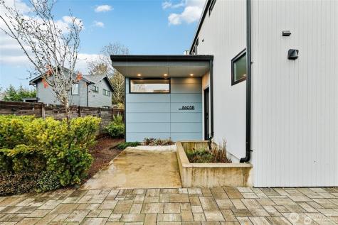 8605 5th Avenue NE Seattle WA 98115