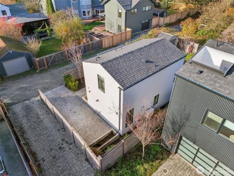 8605 5th Avenue NE Seattle WA 98115