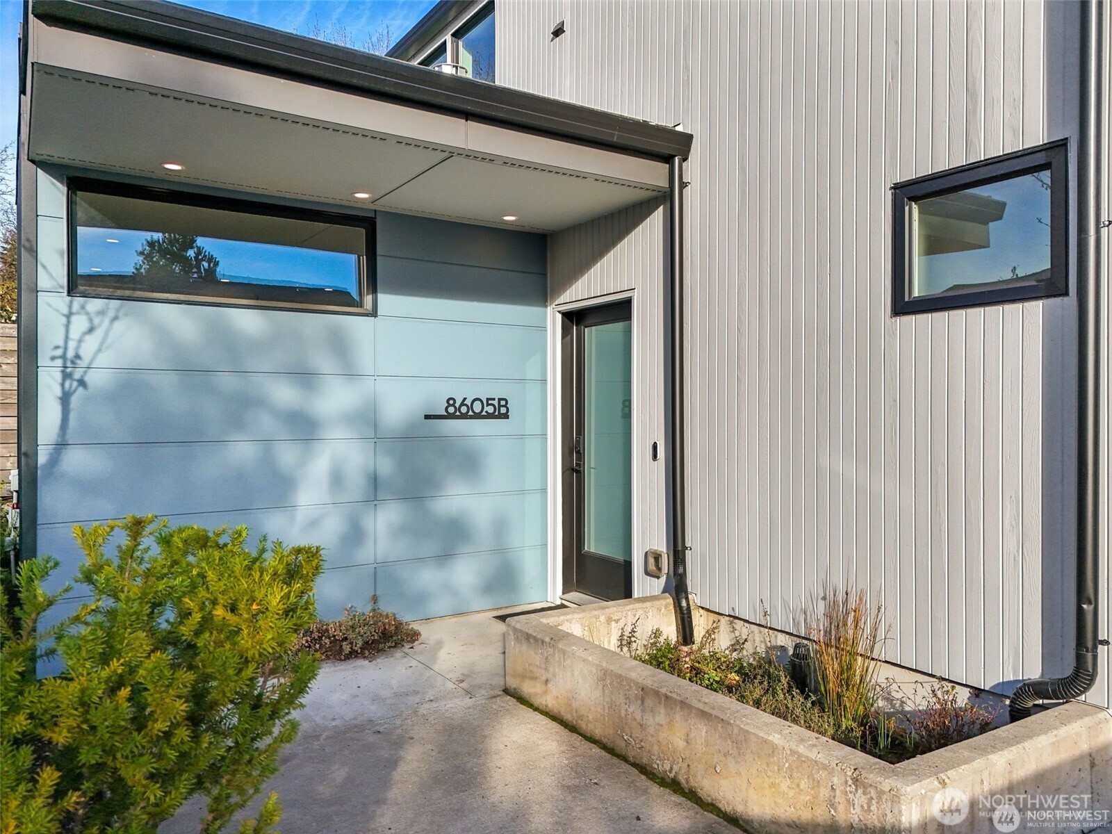 8605 5th Avenue NE Seattle WA 98115