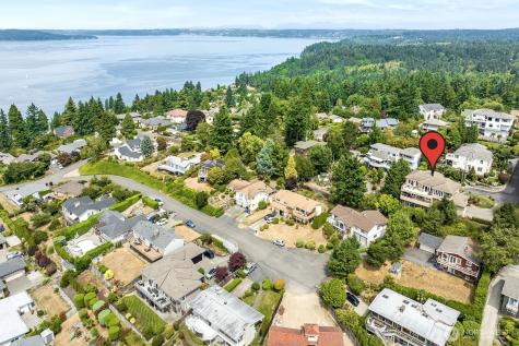1705 61st Street NE Tacoma WA 98422