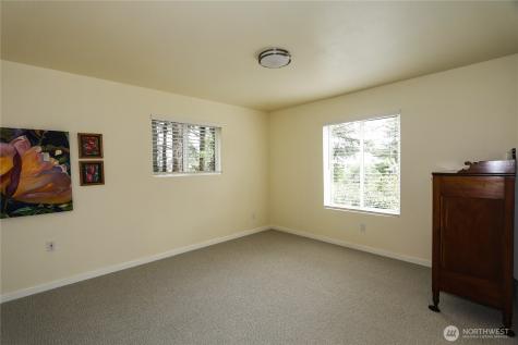 286 Point Brown Avenue SE Ocean Shores WA 98569