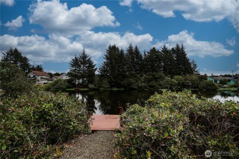 286 Point Brown Avenue SE Ocean Shores WA 98569