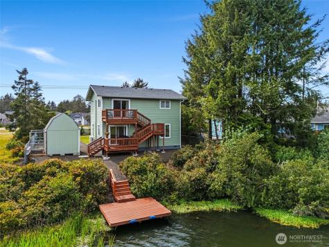 286 Point Brown Avenue SE Ocean Shores WA 98569