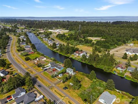 286 Point Brown Avenue SE Ocean Shores WA 98569