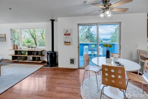1915 11th Avenue S Seattle WA 98134