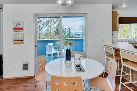 1915 11th Avenue S Seattle WA 98134