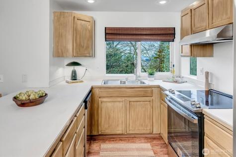 1915 11th Avenue S Seattle WA 98134