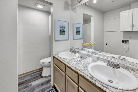 1915 11th Avenue S Seattle WA 98134
