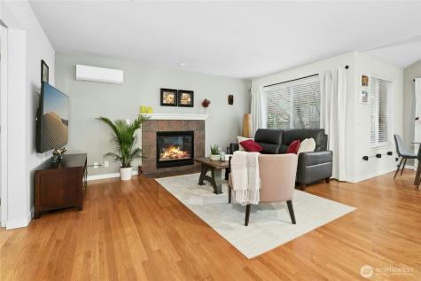 16706 10th Place W Lynnwood WA 98037