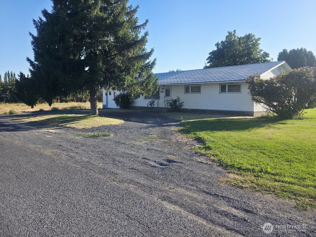 4126 NE Fairview Place Moses Lake WA 98837