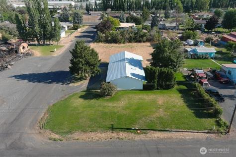 4126 NE Fairview Place Moses Lake WA 98837