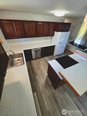 4126 NE Fairview Place Moses Lake WA 98837