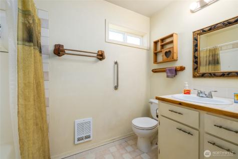 2012 E Belair Drive Mount Vernon WA 98273