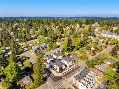 18002 10th Avenue NE Shoreline WA 98155
