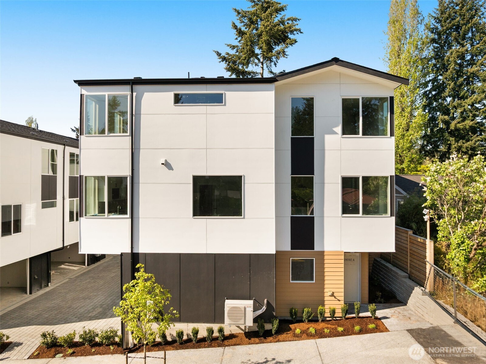 18002 10th Avenue NE Shoreline WA 98155