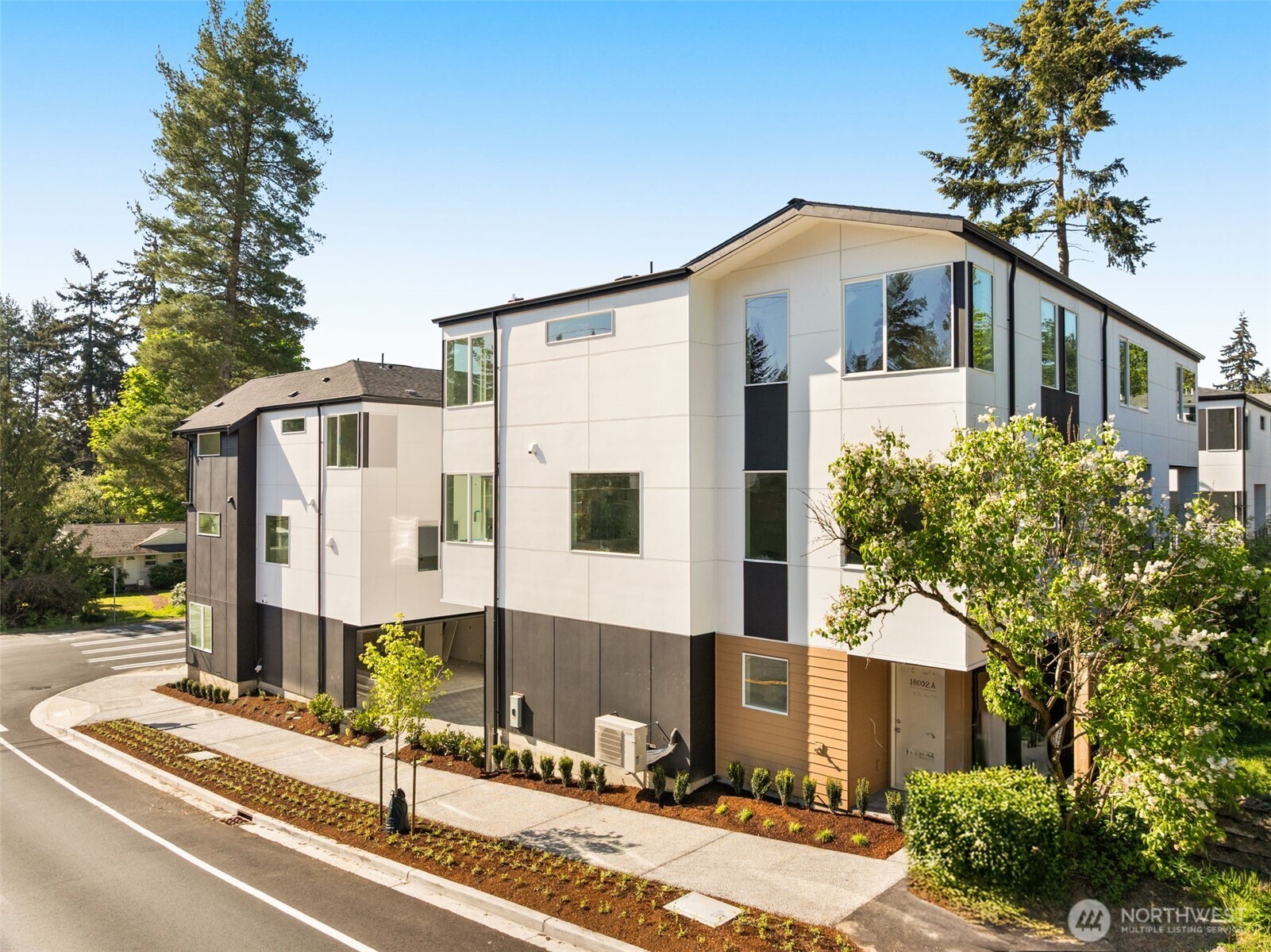 18002 10th Avenue NE Shoreline WA 98155