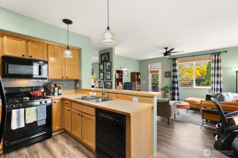 17928 15th Avenue W Lynnwood WA 98037