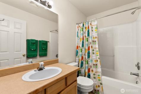 17928 15th Avenue W Lynnwood WA 98037