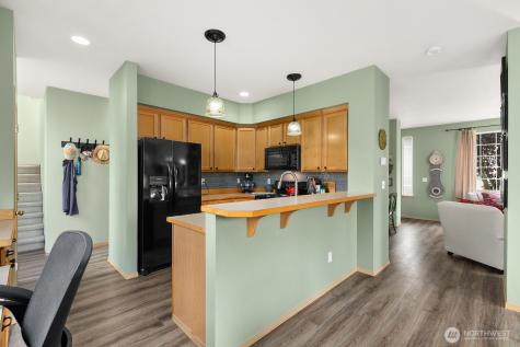 17928 15th Avenue W Lynnwood WA 98037