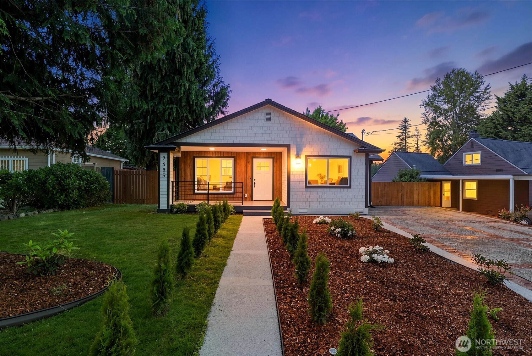 7435 S 118th Place Seattle WA 98178