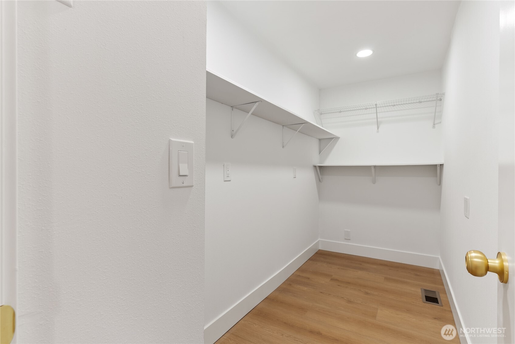 7435 S 118th Place Seattle WA 98178