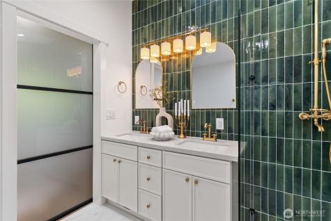 7435 S 118th Place Seattle WA 98178