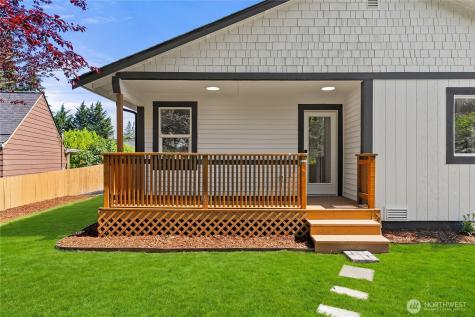 7435 S 118th Place Seattle WA 98178