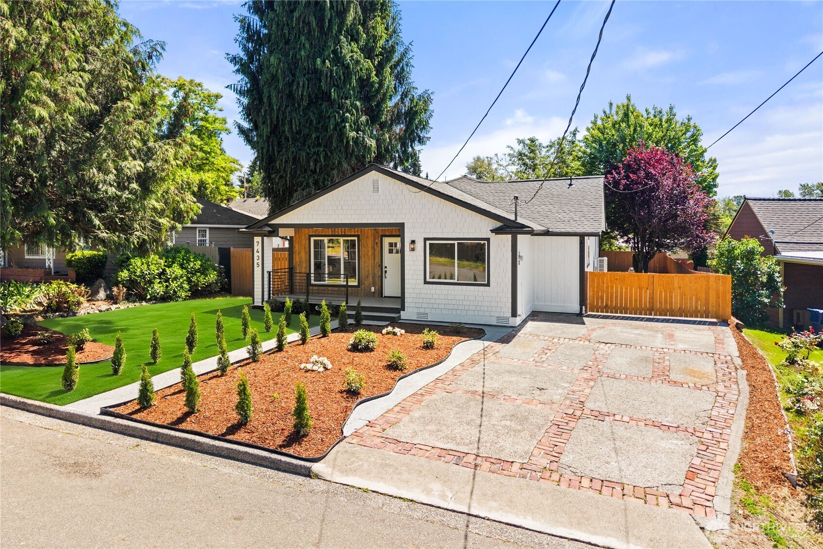 7435 S 118th Place Seattle WA 98178