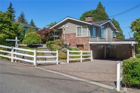 19530 53rd Avenue Ne Lake Forest Park WA 98155