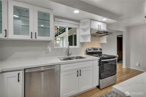 8254 NE 143rd Place Kirkland WA 98034