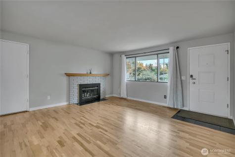 8254 NE 143rd Place Kirkland WA 98034