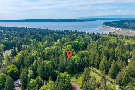 2079 Greenbriar Lane Camano Island WA 98282