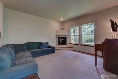 10648 NE Kingston Meadow Circle Kingston WA 98346