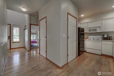 10648 NE Kingston Meadow Circle Kingston WA 98346