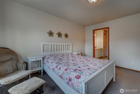 10648 NE Kingston Meadow Circle Kingston WA 98346