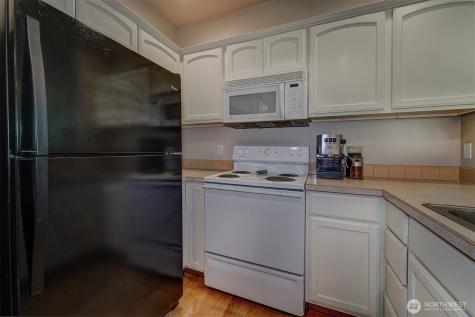 10648 NE Kingston Meadow Circle Kingston WA 98346